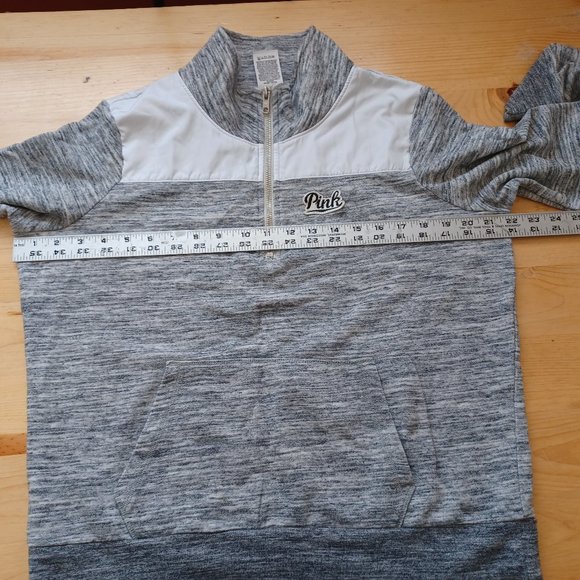 LOVE PINK Victoria's Secret 1/2 zip long sleeved shirt (3006 - Picture 7 of 8